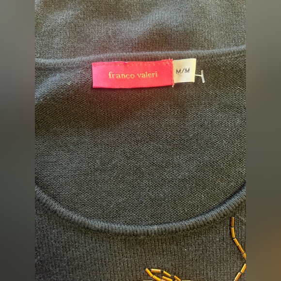 Franco Valeri Womans Short Sleeved Black Sweater w/ Gold Colored Embellishments! - Picture 2 of 9
